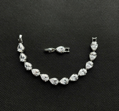 Raindrop Bracelet (Silver)